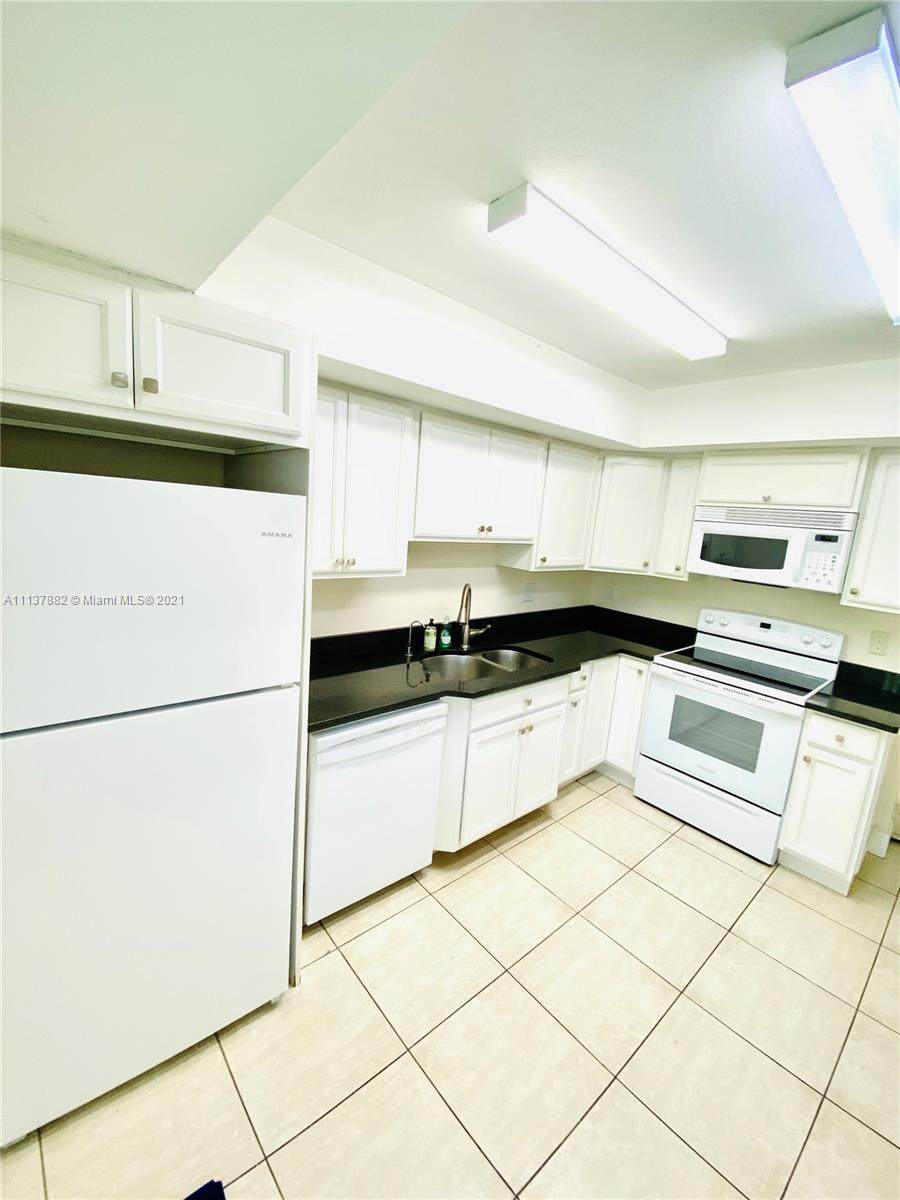 9567 2nd Pl - Photo 1
