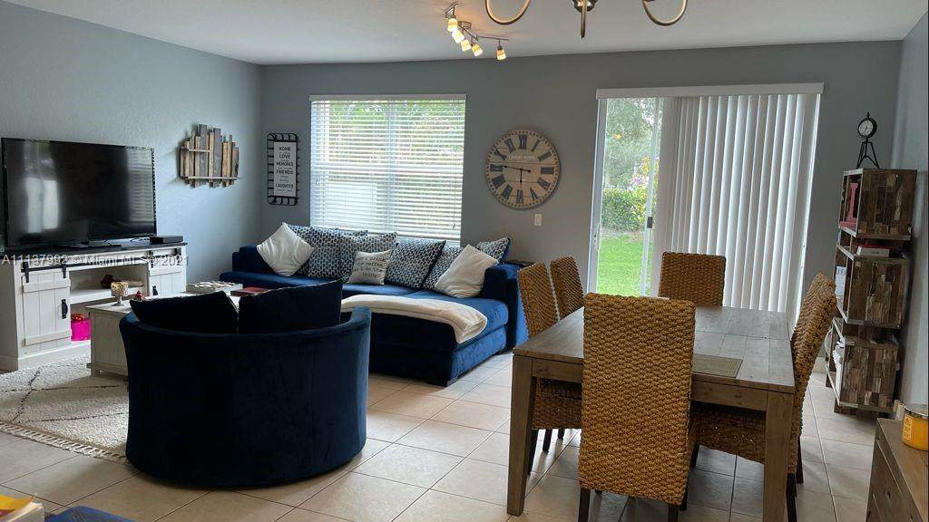 9706 Darlington Pl - Photo 1