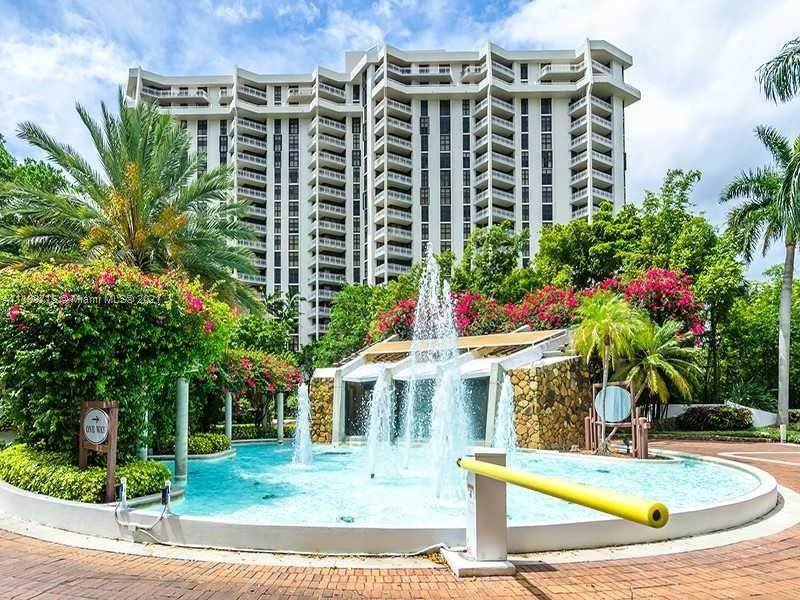 4000 Towerside Te - Photo 1