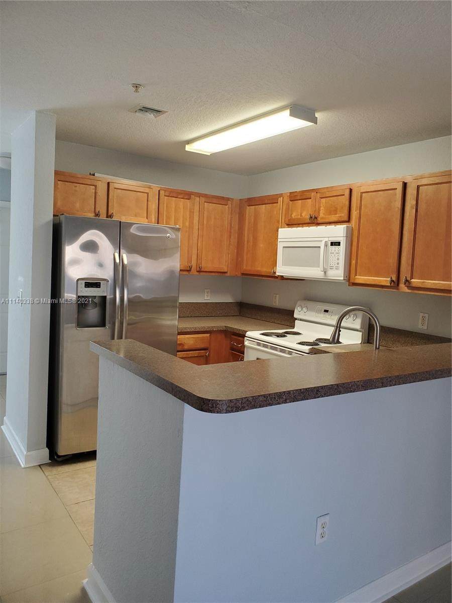 5425 41st St - Photo 1