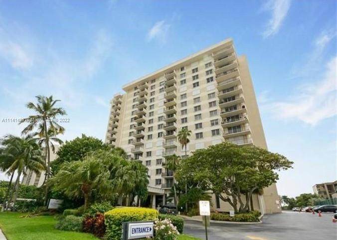 1900 Ocean Blvd - Photo 1