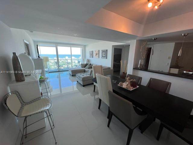 650 West Ave - Photo 1