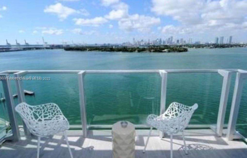 1100 West Ave - Photo 1