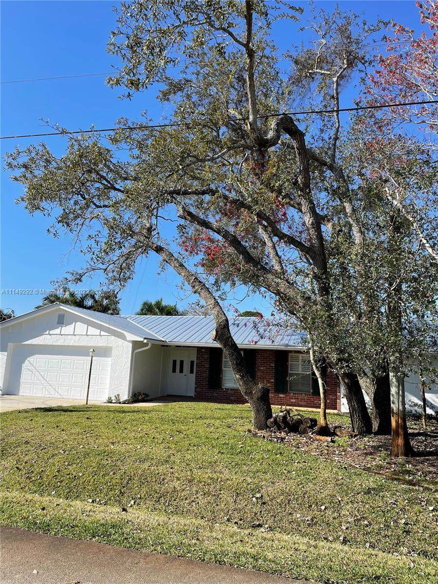 768 Hidden River Ave - Photo 1