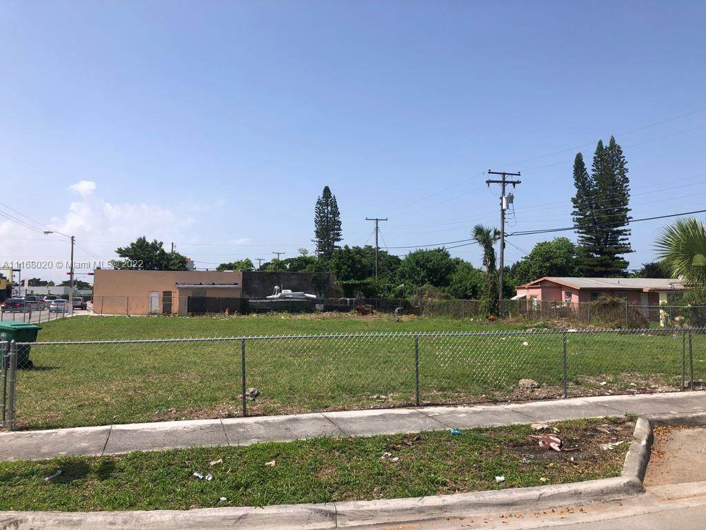 4901/4923 17th Ave - Photo 1