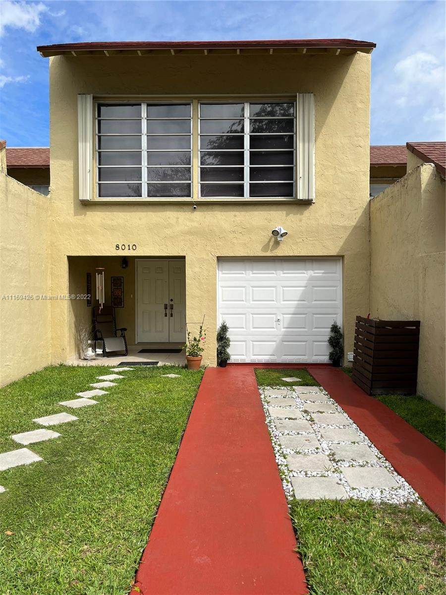 8010 103rd Ave - Photo 1
