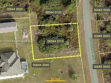 752 Goodrich Ave. - Photo 1