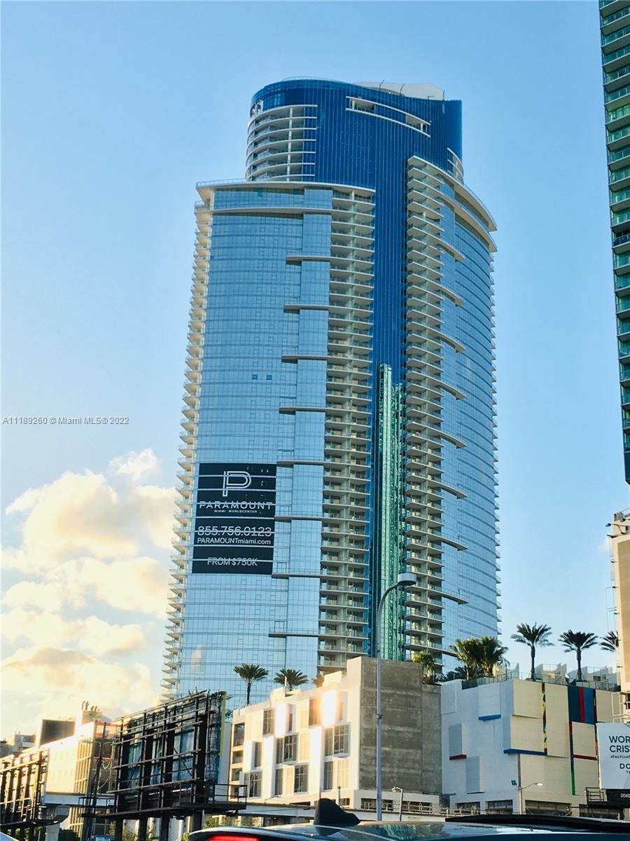 851 1 AVE - Photo 1