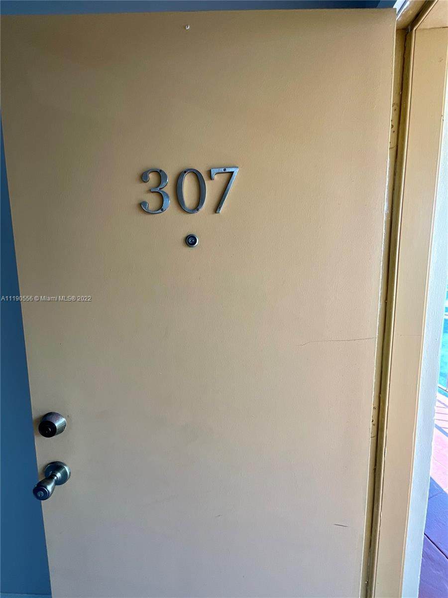 8897 Fontainebleau Blvd - Photo 1