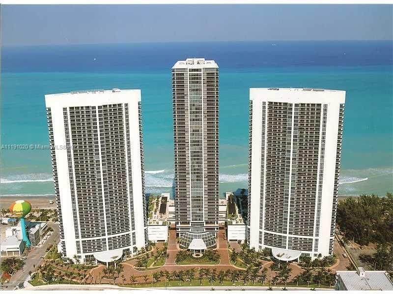 1800 Ocean Dr - Photo 1