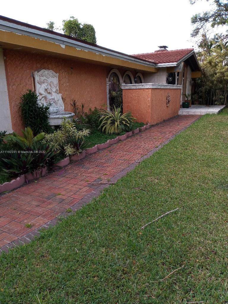5200 122nd Ave - Photo 1