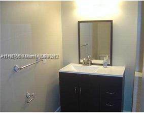 1950 Andrews Ave - Photo 1