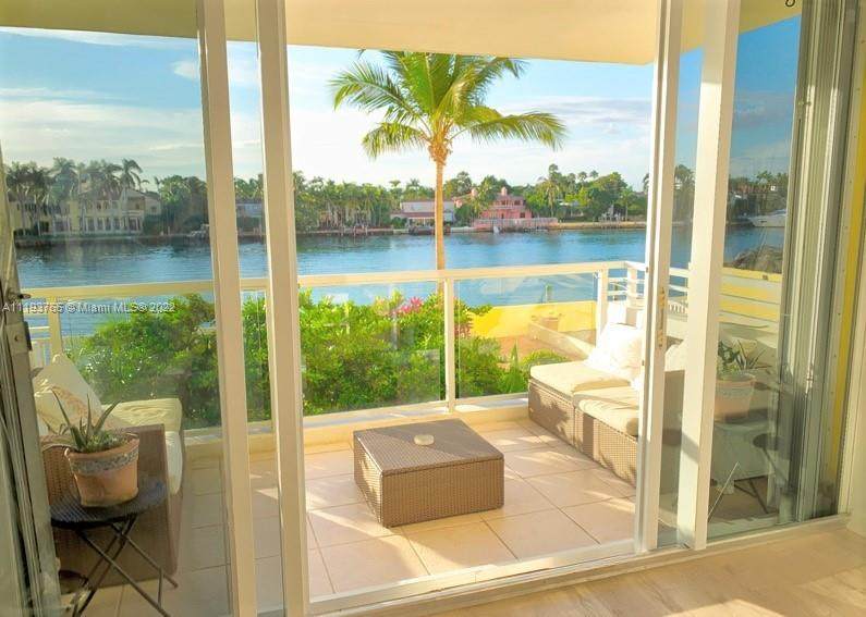 5600 Collins Ave - Photo 1