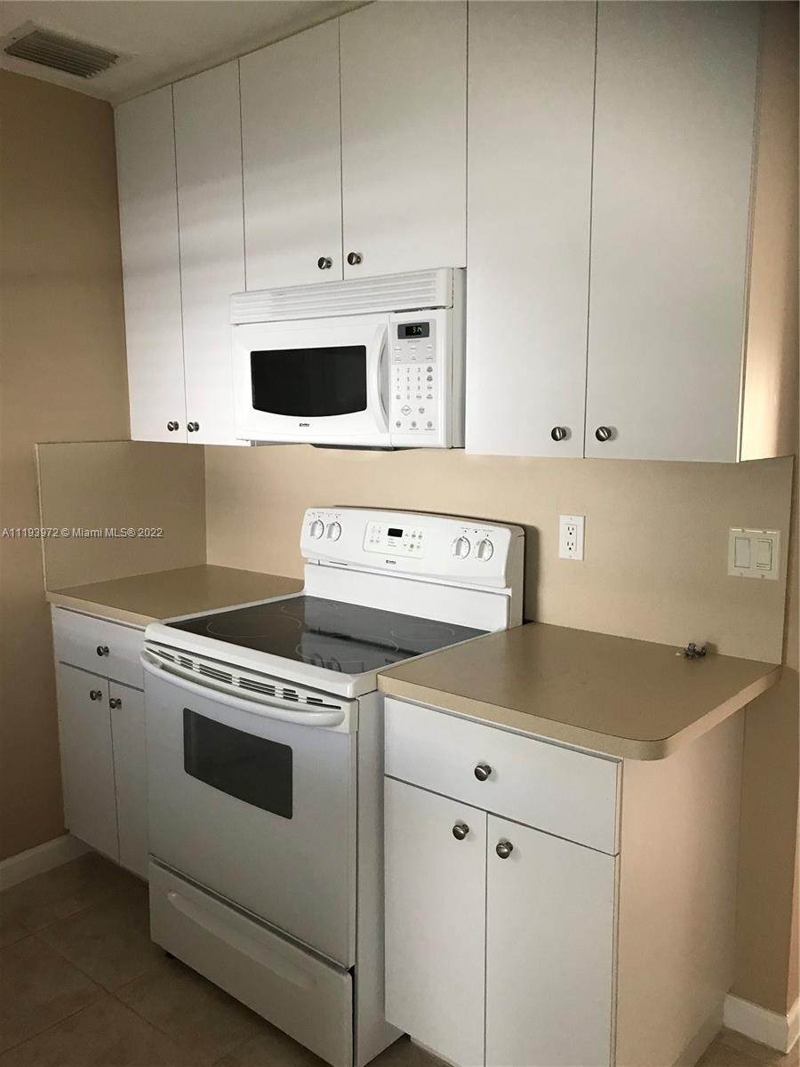 2230 Jackson St - Photo 1