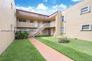 9956 Kendall Dr - Photo 1