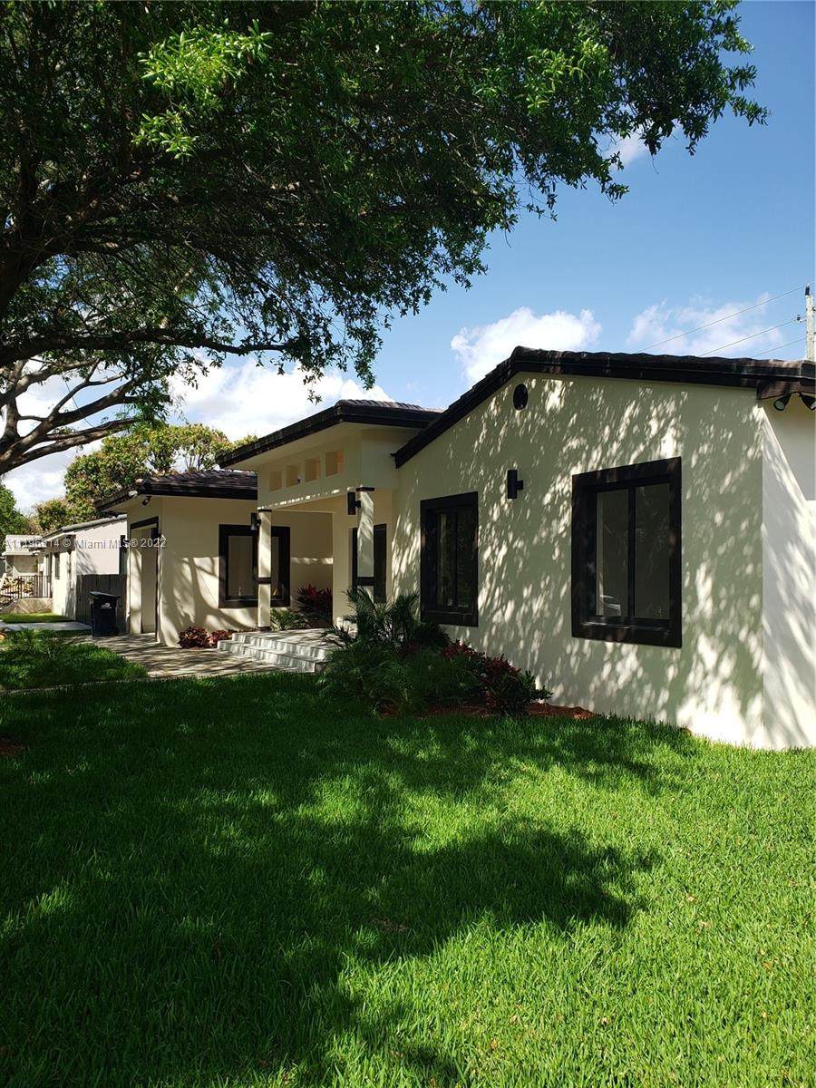 1105 Ludlam Dr - Photo 1