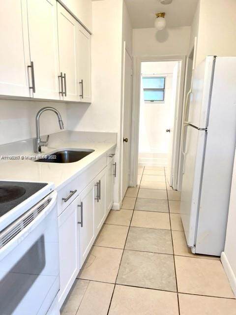1204 5th Ave - Photo 1