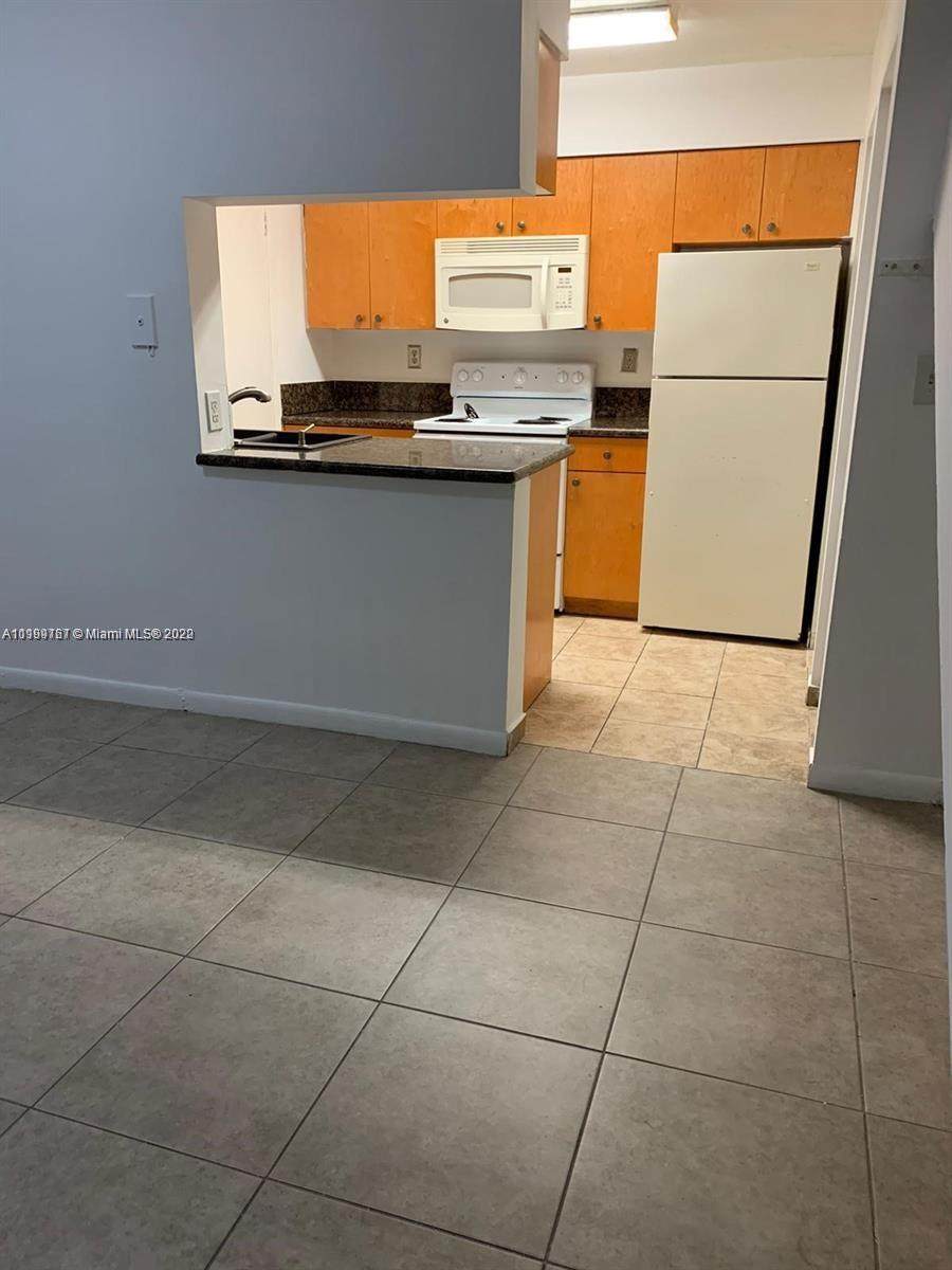 17485 67th Ct - Photo 1