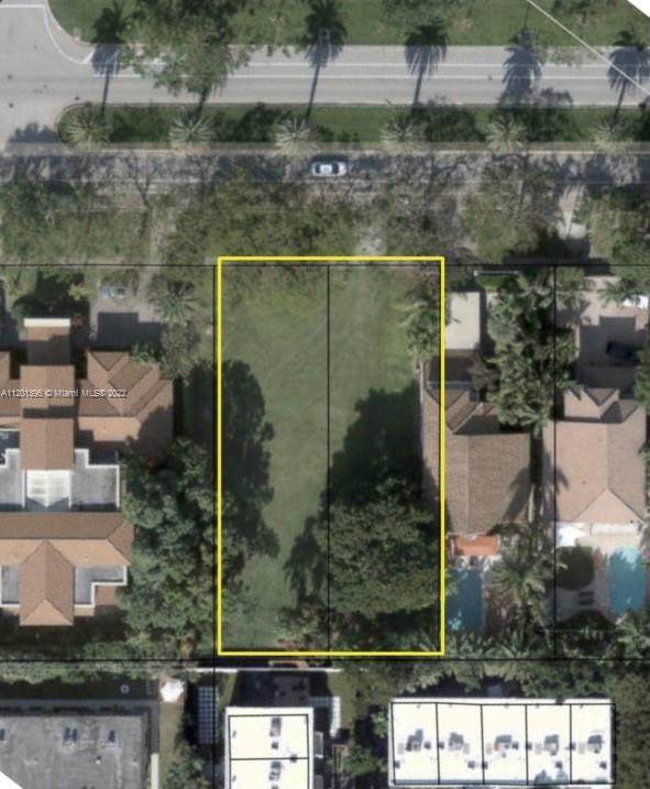 2141 Miami Ave - Photo 1