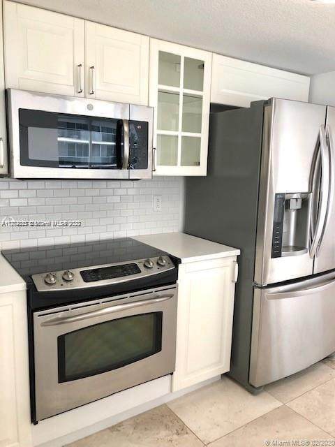 1800 Bayshore Dr - Photo 1