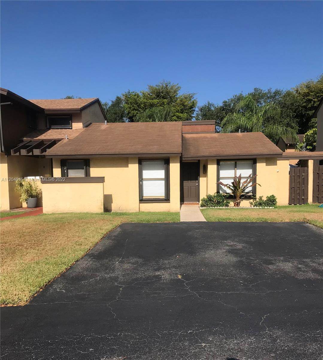 7008 127th Pl - Photo 1