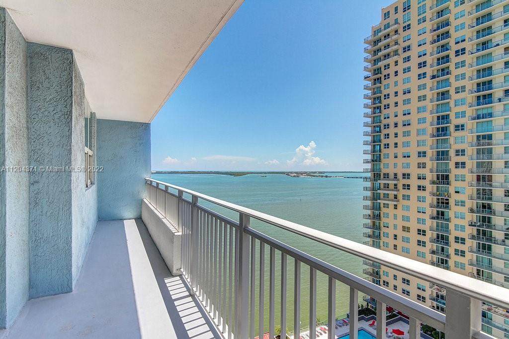 1111 Brickell Bay Dr - Photo 1