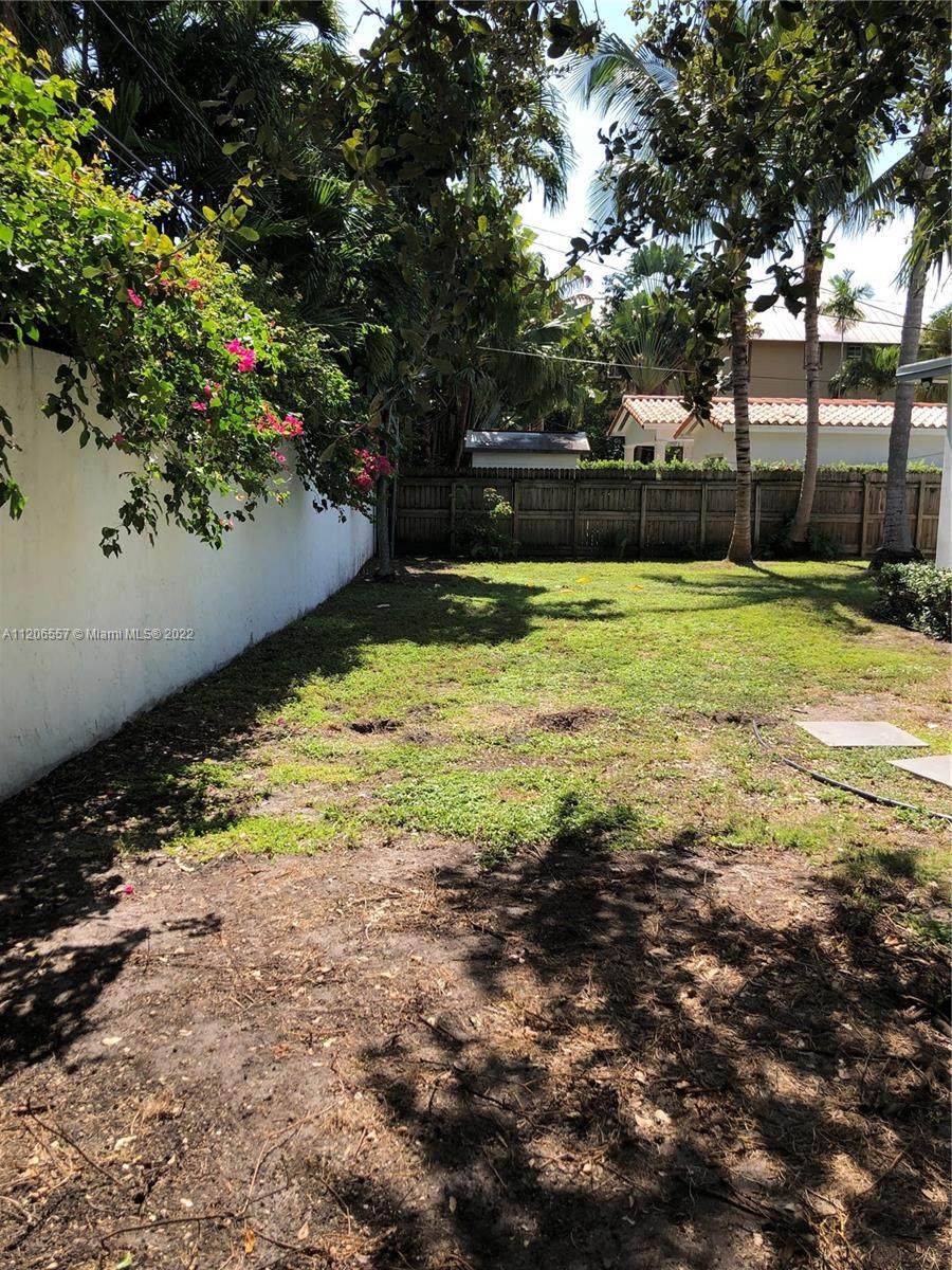 323 Caribbean Rd - Photo 1