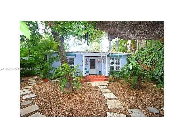 3736 Irvington Ave - Photo 1