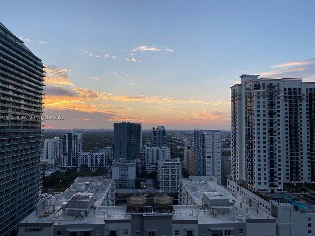 1000 Brickell Plz - Photo 1