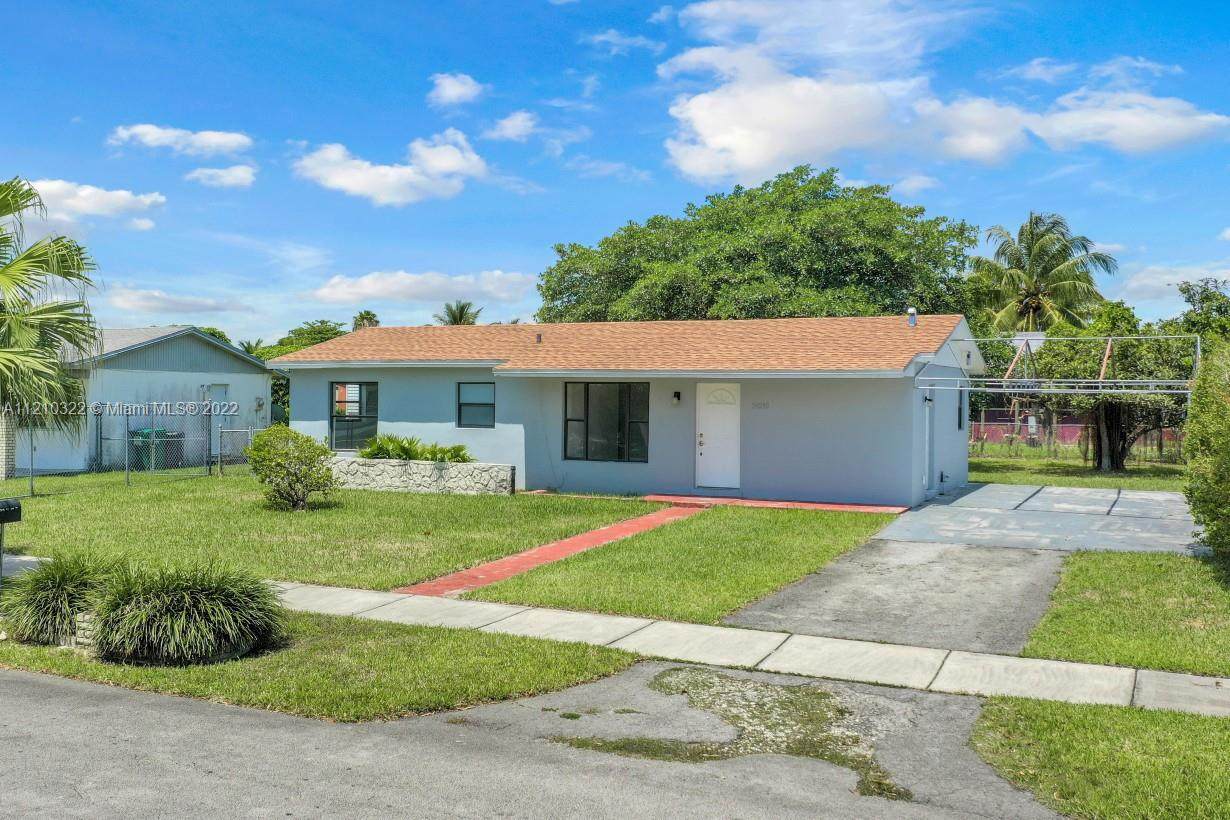 14290 109th Ave - Photo 1