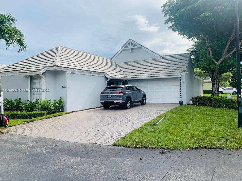 4870 99th Ct - Photo 1