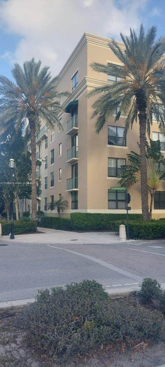 630 Sapodilla Ave - Photo 1