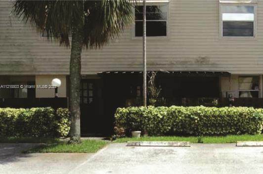6603 Winfield Blvd - Photo 1