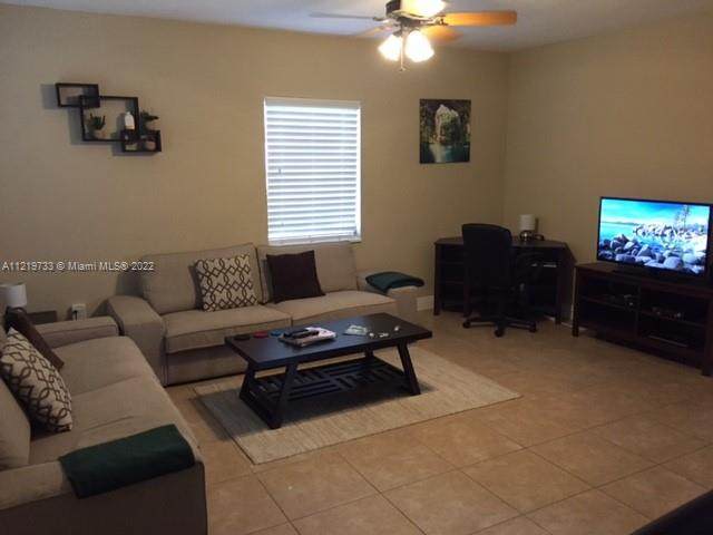 1414 178th St - Photo 1