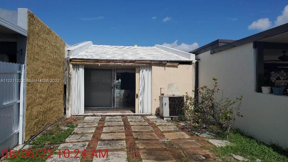 6971 19th Ct - Photo 1