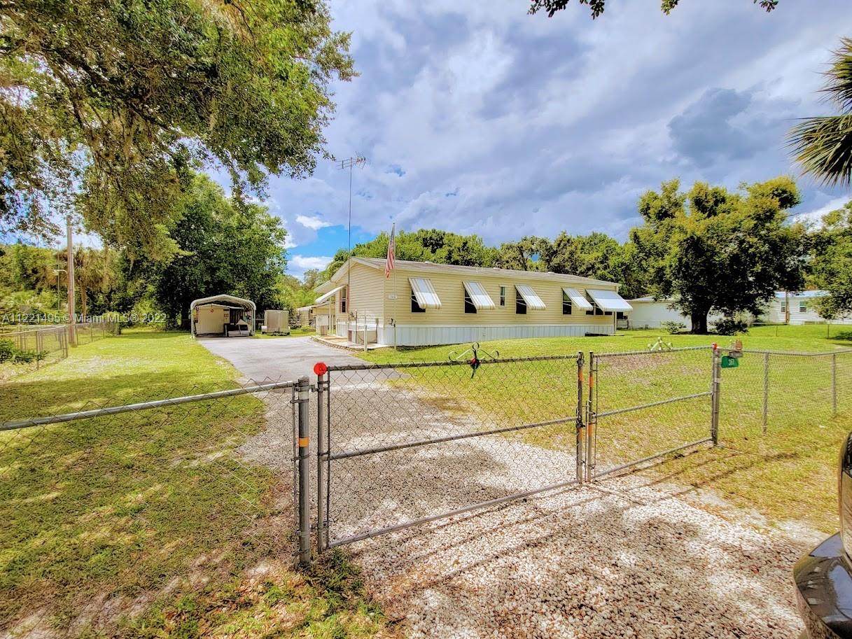 361 Seminole Ave - Photo 1