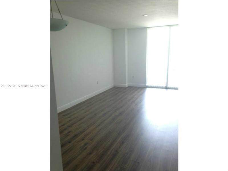 1250 Miami Av - Photo 1