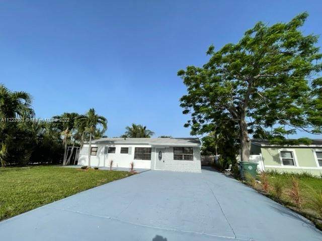 5951 6th Ter - Photo 1