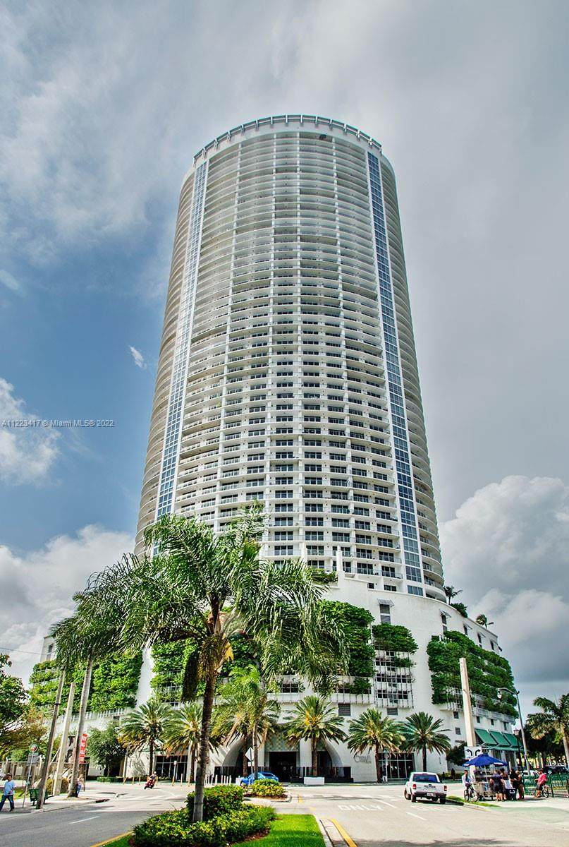 1750 Bayshore Dr - Photo 1