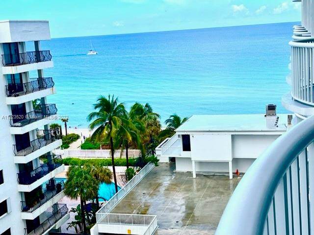 5401 Collins Ave - Photo 1