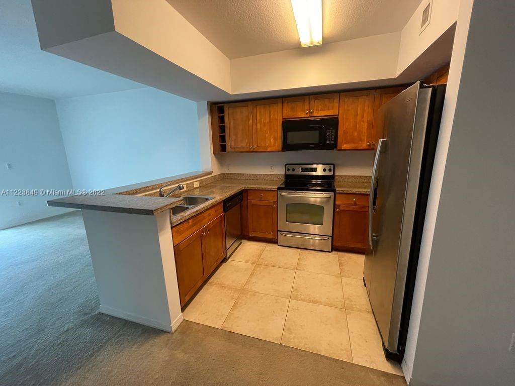 1723 2nd Ave - Photo 1