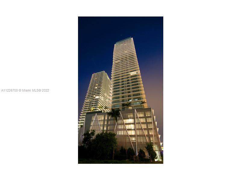 1111 1 AV - Photo 1