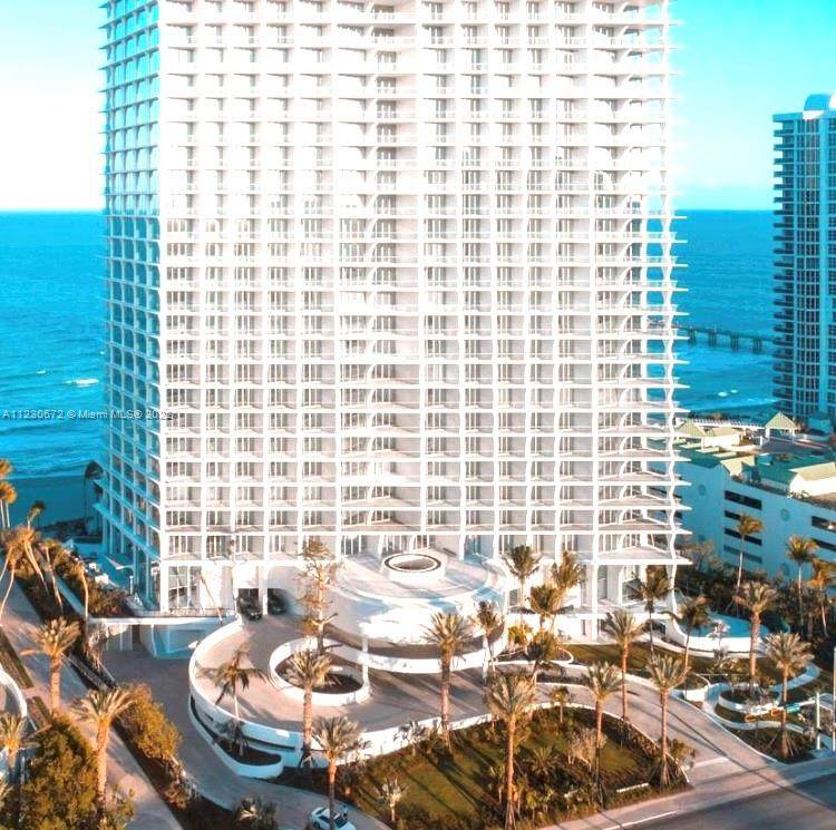 16901 Collins Ave - Photo 1