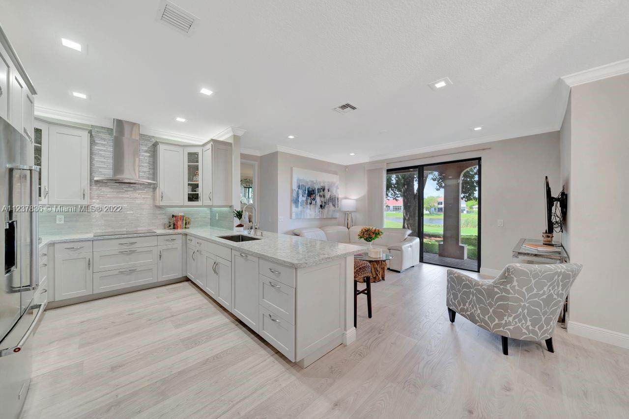 2859 Kinsington Cir - Photo 1
