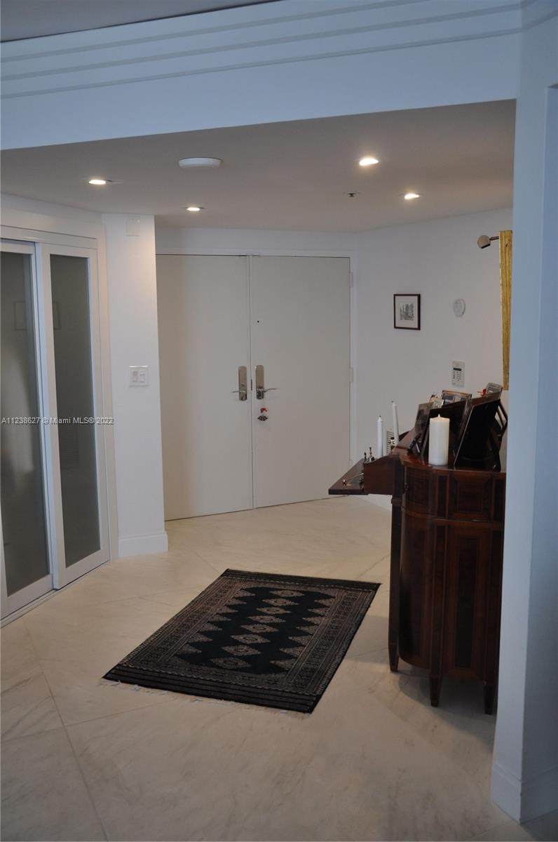 1581 Brickell Ave - Photo 1
