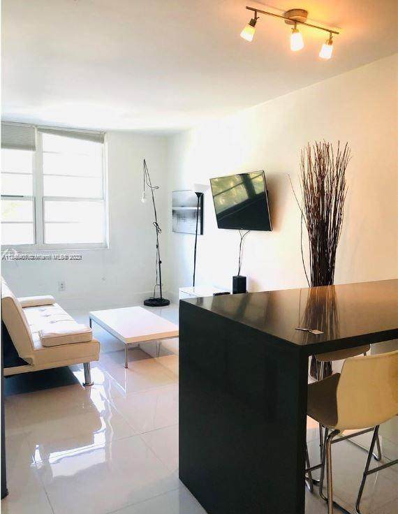 100 Lincoln Rd - Photo 1