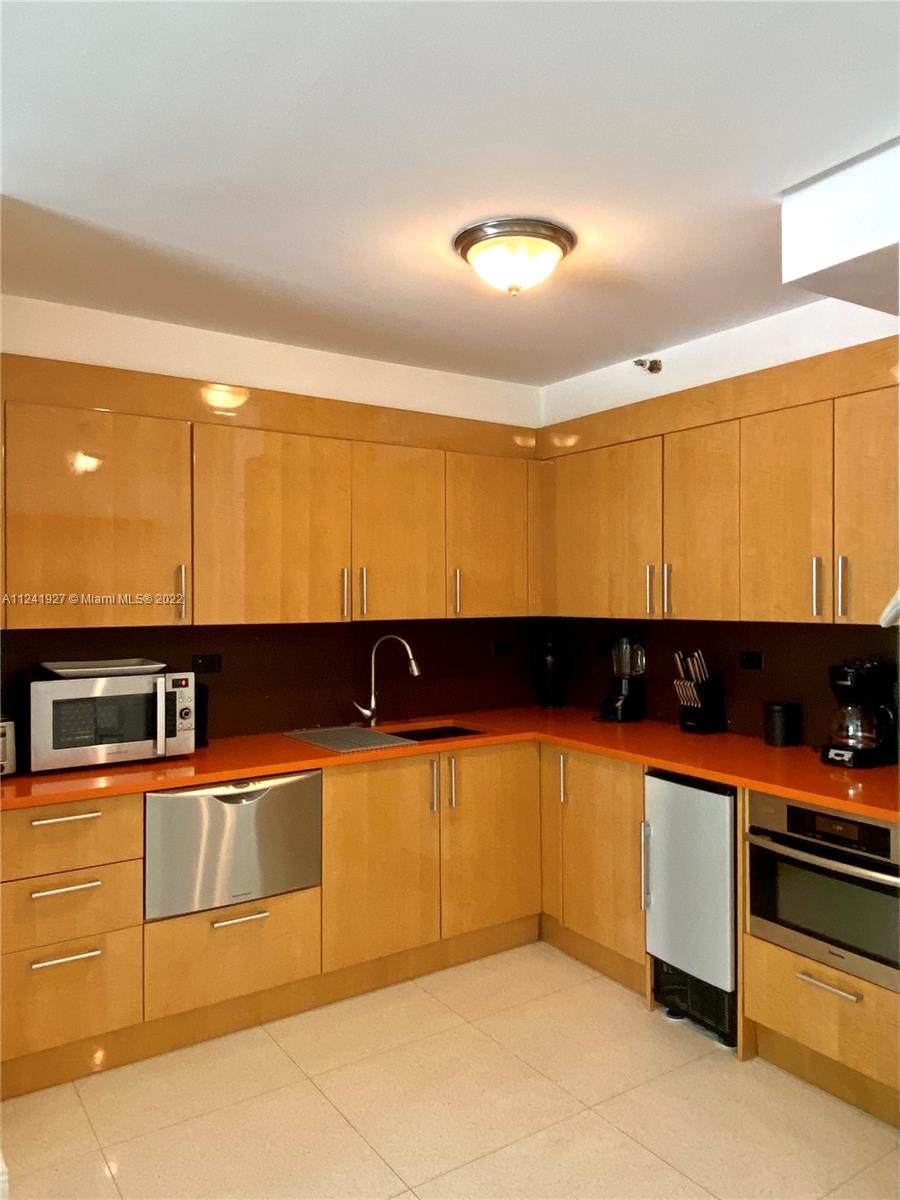 1500 Bay Rd - Photo 1