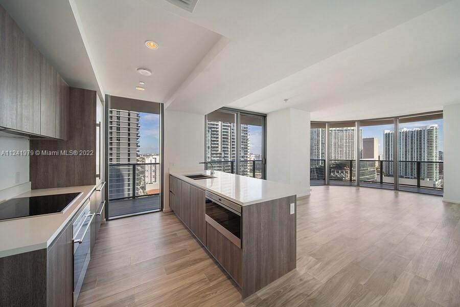 801 Miami Ave - Photo 1