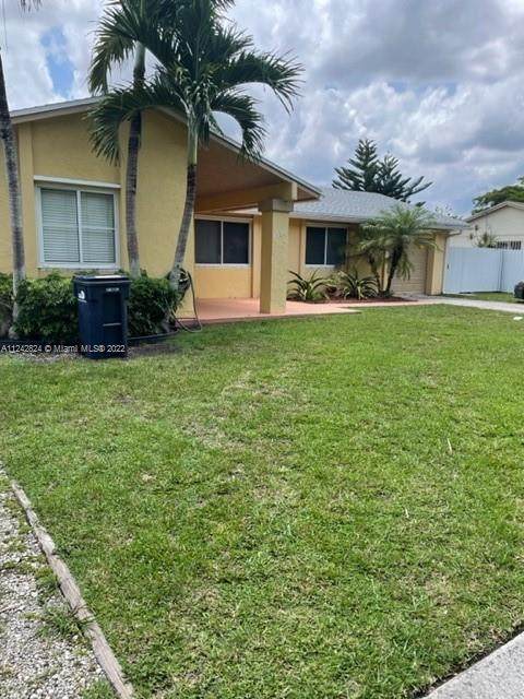 4954 134th Ct - Photo 1