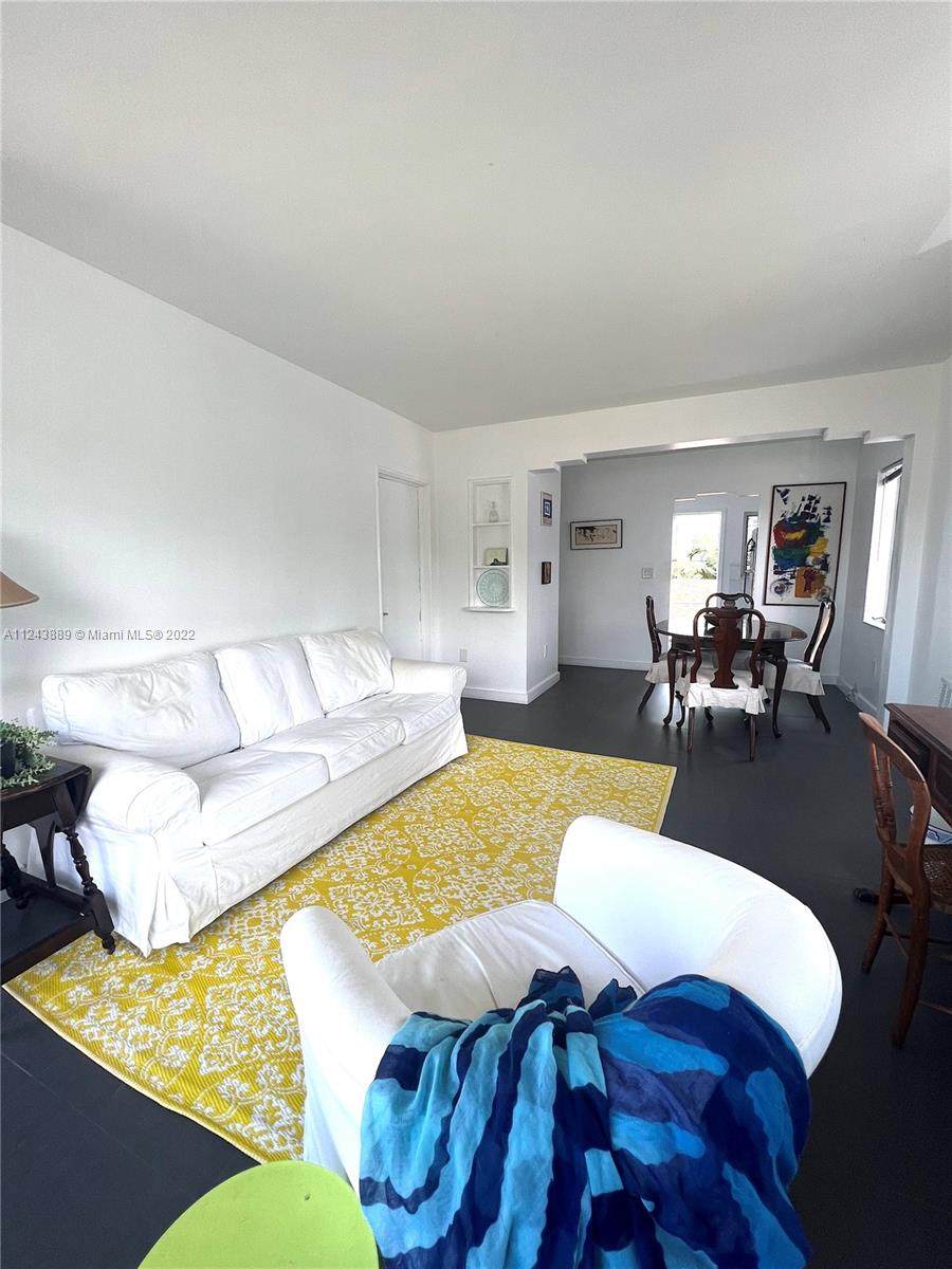 500 77th St - Photo 1